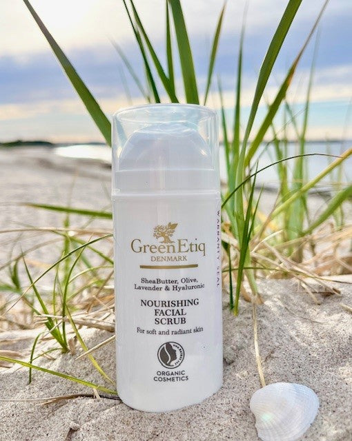 Nourishing ansigtsrens - 100 ml.